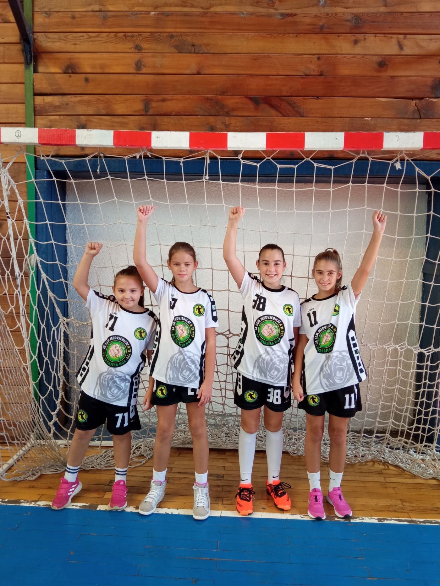 121447576_984926941984547_5538892101211708739_n